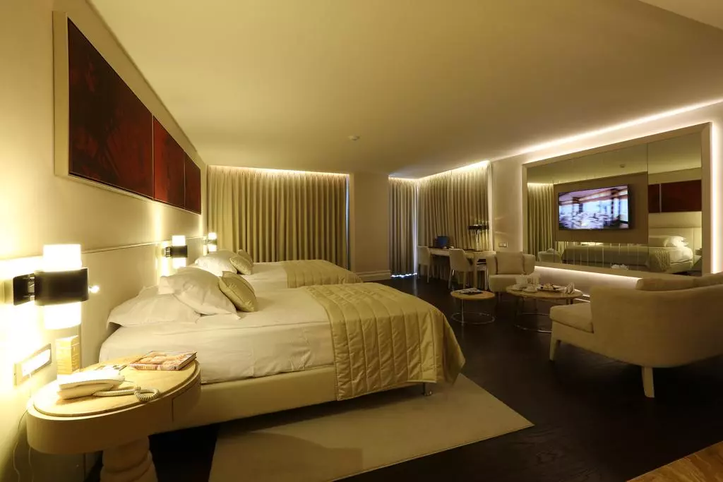 Charisma De Luxe Hotel (3)-mehrparvaz